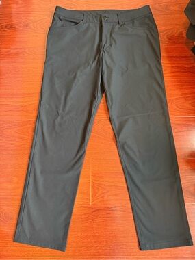 Lululemon ABC Classic-Fit Pants Men’s 34x31 Black Warpstreme